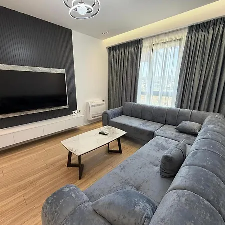 Appartement Nene Tereza Airport Iii - Oljan
