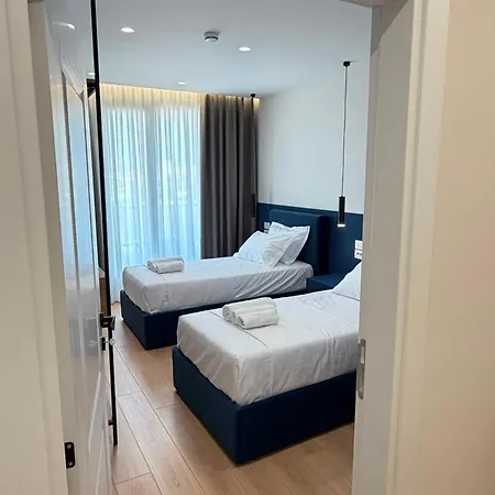 Nene Tereza Airport Iii - Oljan Appartement *